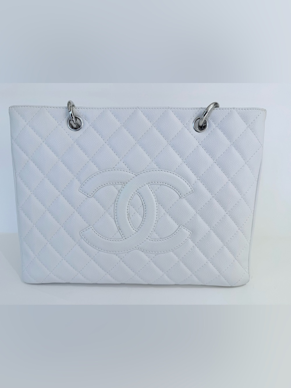 CHANEL Grand Shopping Tote White Caviar with Silver Hardware - Picture 2 of 15